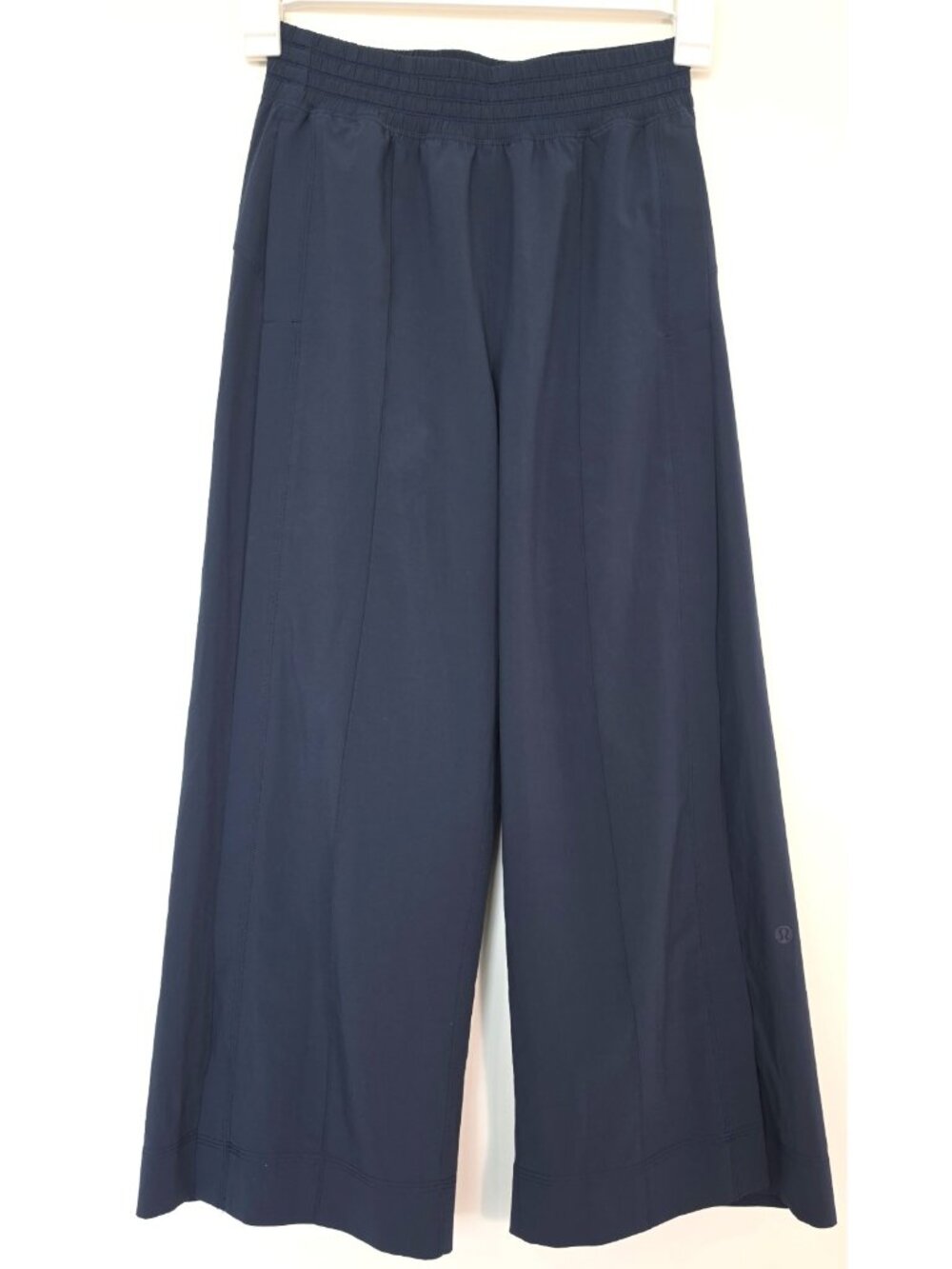 Lululemon Wanderer Culotte Pants Women 4 True Navy Wide Leg Crop W6BA9S